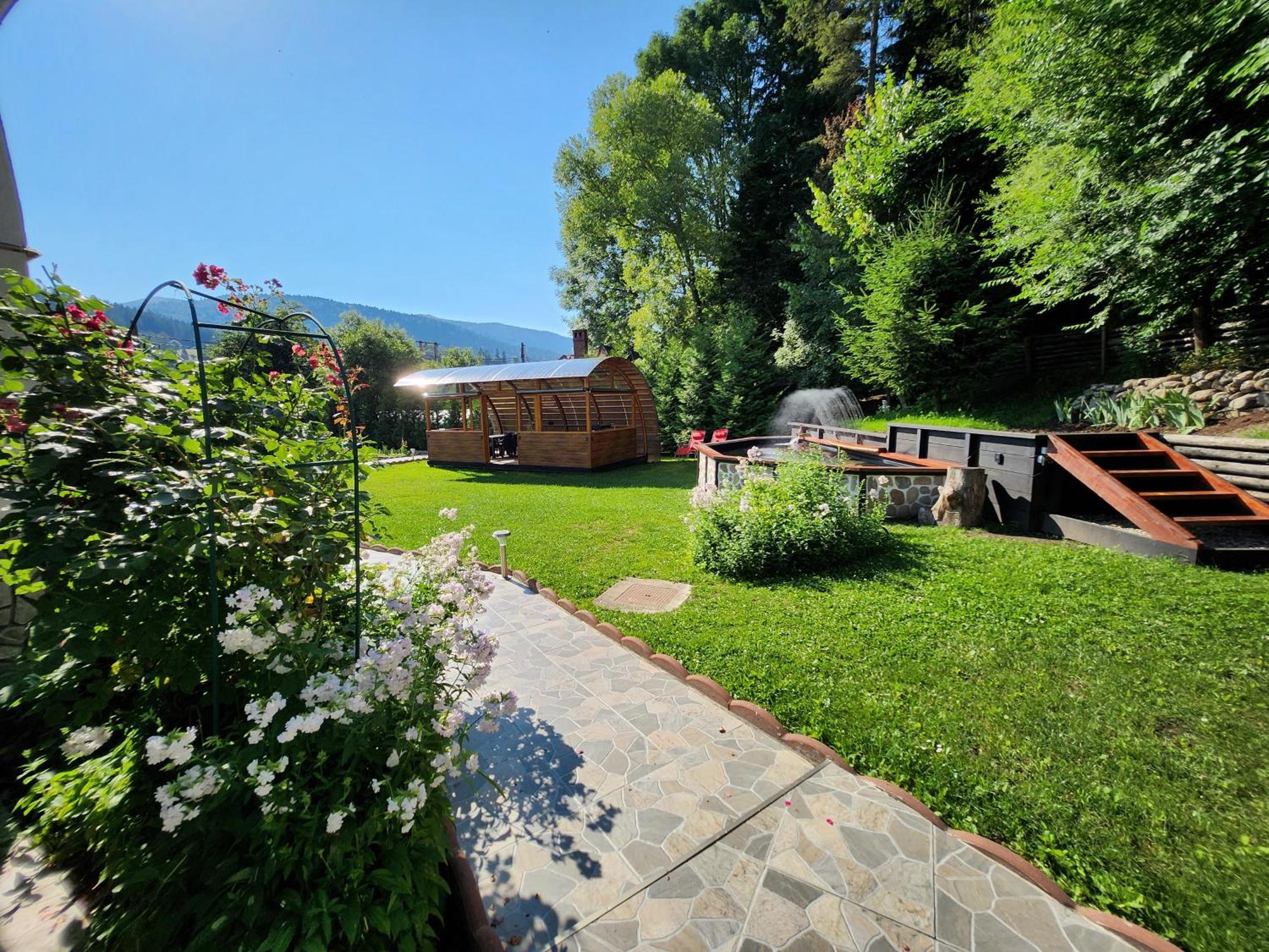 Casa Turta Dulce Hotel Buşteni Buitenkant foto