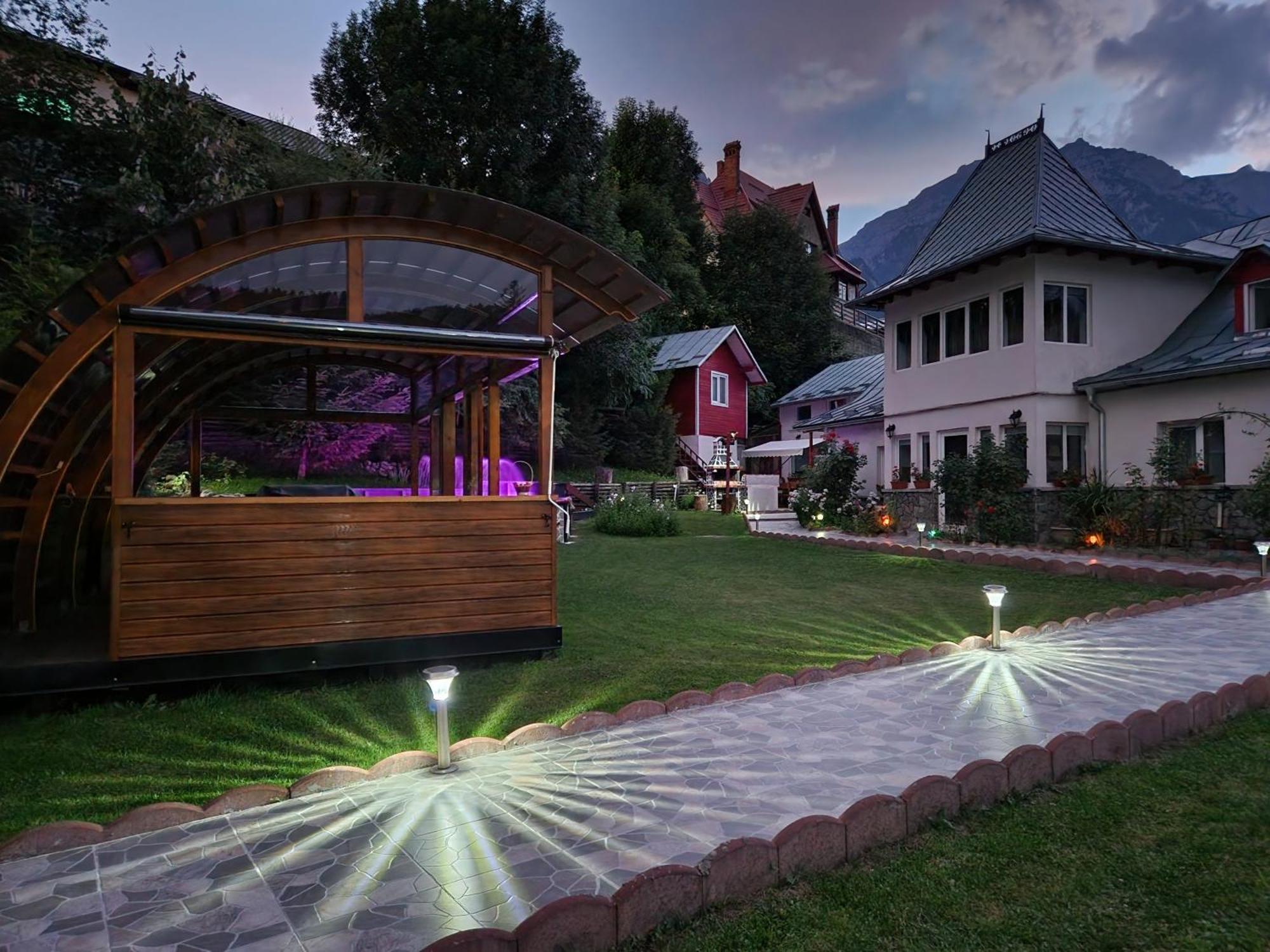 Casa Turta Dulce Hotel Buşteni Buitenkant foto